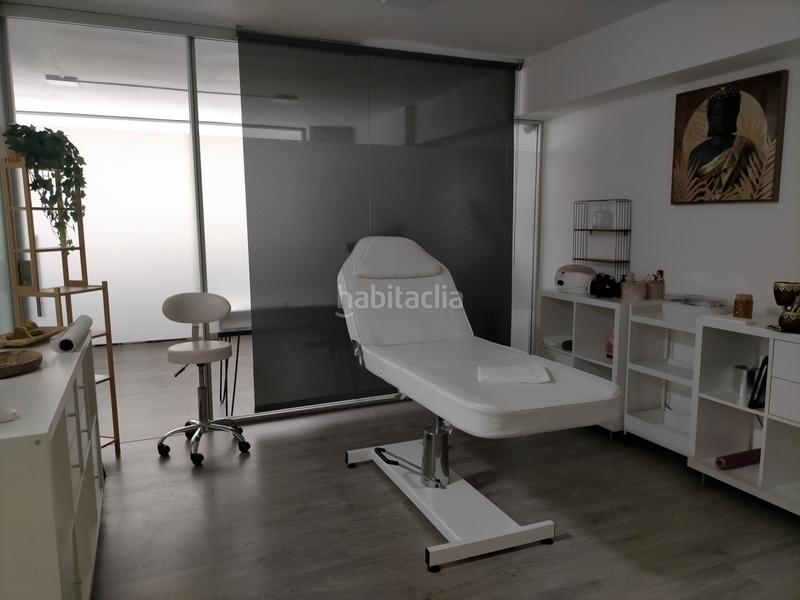 Foto 53c320c0-2bfc-4a22-ad6e-43bf5fffc64b. Transfer business premise in Eixample Sabadell