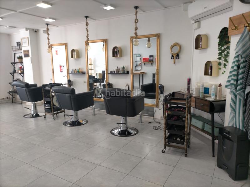 Foto c65207a7-8486-40a0-837b-17bb391f54f3. Traspaso local comercial en Eixample Sabadell