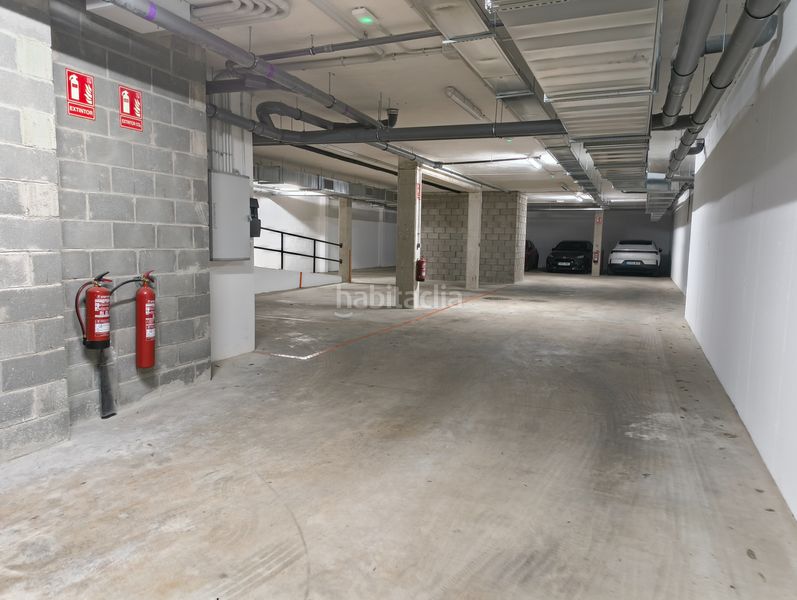 Foto d9c45606-17a3-4c44-99d7-e4adad9dfe29. Rent flat with heating parking in Centre Sabadell