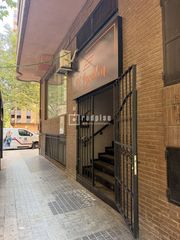 Business premise  De aragón. Restaurante en traspaso junto a mestalla  135 m  gran terraza  1