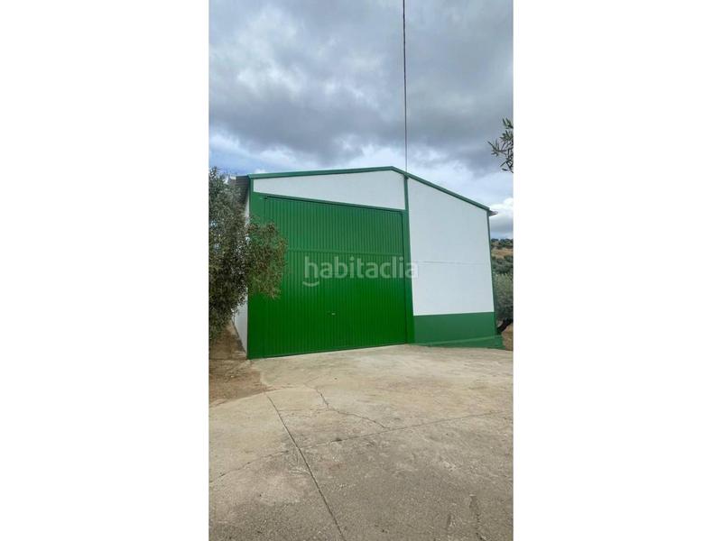 Foto d414502d-a9b0-4f40-95a2-54a2bff2aff4. Terreno residencial parcela con edificación en venta en Cabra