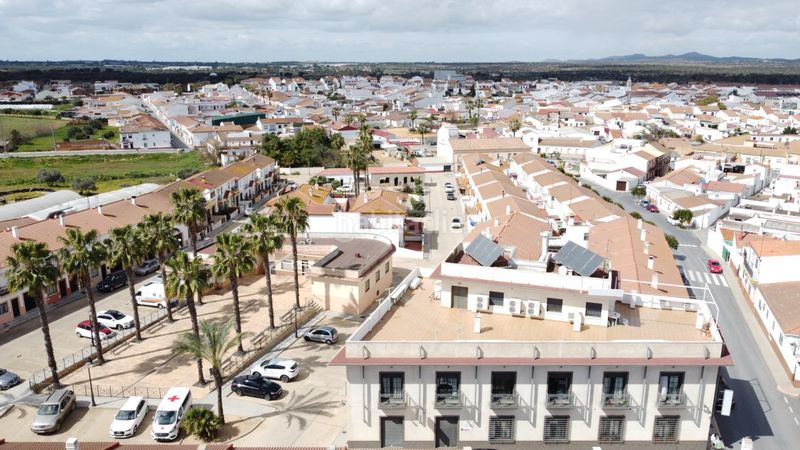 Foto 4d8ef45e-c319-4857-8865-e63b9a7e310d. Edificio in San Bartolomé de la Torre