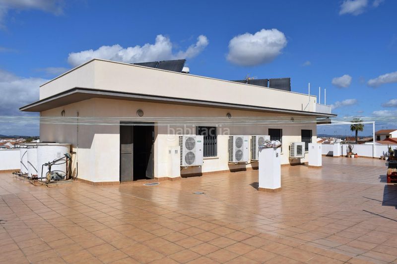 Foto b8644a68-665c-456e-84fa-47b1c7cd5210. Edificio in San Bartolomé de la Torre