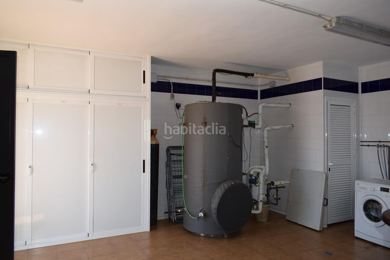 Foto dbc9b0db-9bec-4cea-9597-bceaa656fc6c. Edificio in San Bartolomé de la Torre