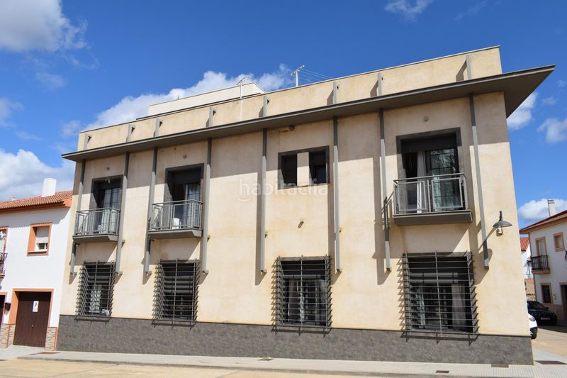 Foto f22368d8-0630-4923-bd01-cb9a564baaef. Edificio in San Bartolomé de la Torre