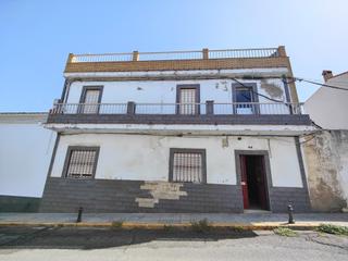 Casa a Nerva. Casa a la venta en nerva  para reformar