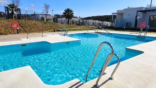 Chalet en Paseo blasco ibaez. The links  exclusiva promocin en costa esuri  ayamonte  costa d
