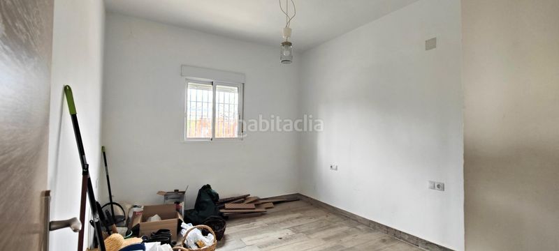 Foto 1afd29a5-4350-4c76-ac0b-2c77ac5cad92. Masia amb calefacció piscina a Gibraleón
