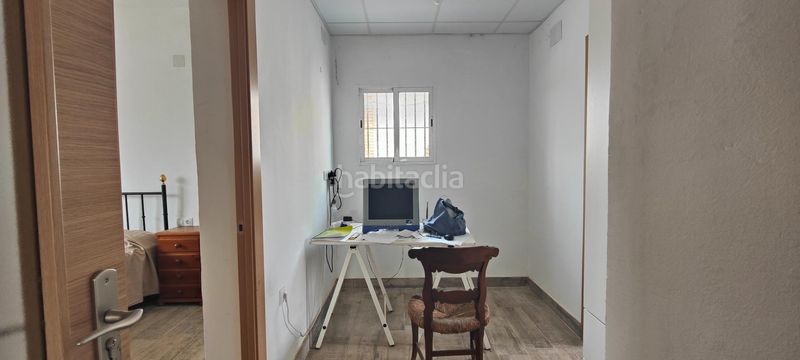 Foto a72aca8e-3643-4eb6-83e8-175ba4292fc1. Masia amb calefacció piscina a Gibraleón