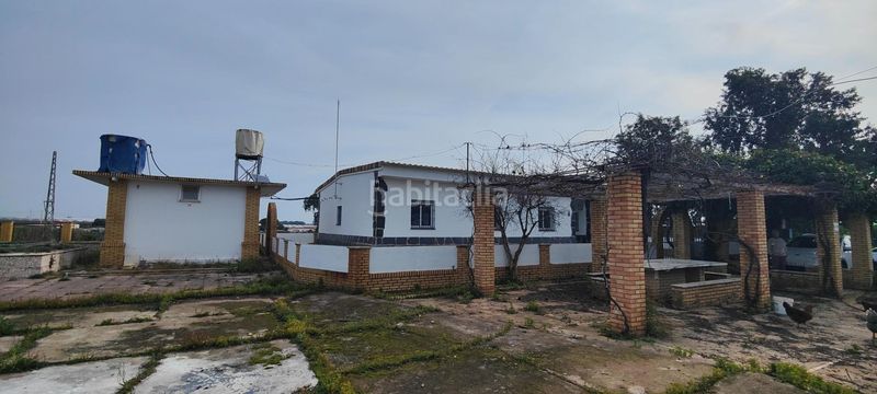 Foto e54c8897-c937-4ebf-b1f7-a3006f971f4e. Masia amb calefacció piscina a Gibraleón