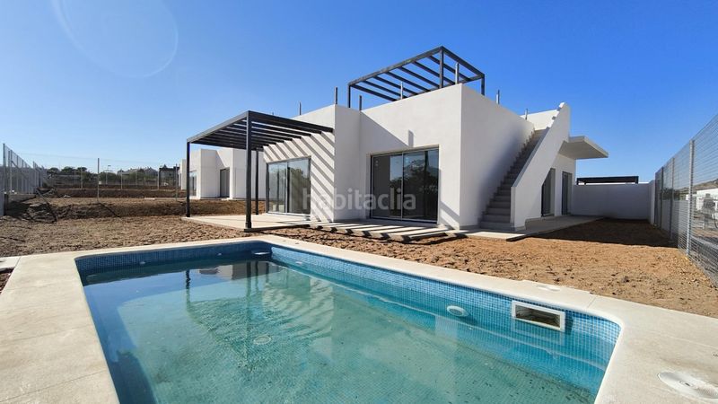 Foto 411452a9-34bb-46f0-9026-43f7af5d99cd. Xalet a paseo blasco ibañez a Costa Esuri Ayamonte