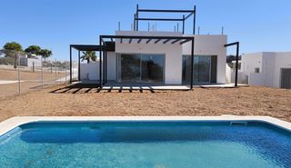 Chalet in Paseo blasco ibañez. 2ª fase ya a la venta 10 viviendas  entrega prevista para 2027