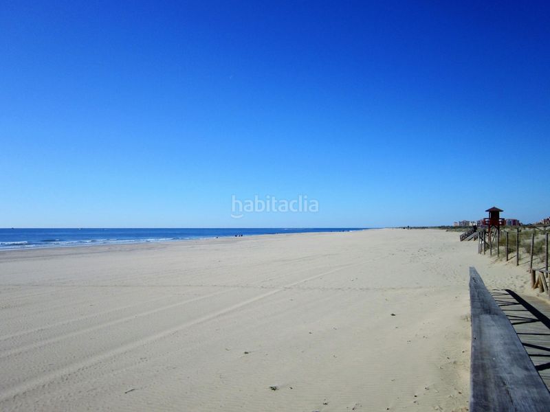 Foto 79a04925-c324-4c9a-967d-a24568fb96ce. Xalet a paseo blasco ibañez a Costa Esuri Ayamonte