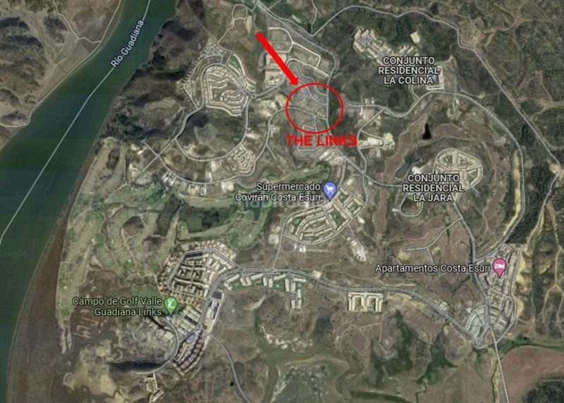 Foto 72ea232d-56f7-4e20-a32f-b4a056826ae9. Xalet a paseo blasco ibañez a Costa Esuri Ayamonte