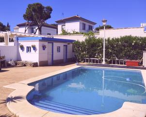 Chalet en El Portil. Chalet independiente de lujo en nuevo portil