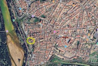 Terreno residenziale in Gibraleón. Oportunidad de inversión con proyecto aprobado en el centro de g