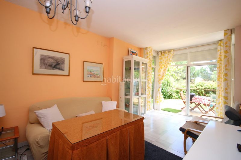 Foto fb730a32-ab48-42e5-90bc-a2f85b9d61d3. Apartament amb calefacció aparcament piscina a Islantilla golf Islantilla