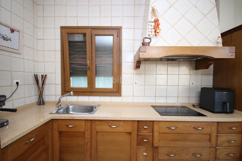 Foto 53635c16-f277-4b31-8045-b9168928e9bd. Xalet amb calefacció aparcament piscina a Lepe