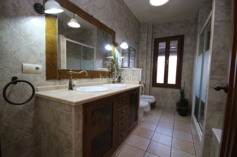 Foto d2b9f79c-00ff-4fb1-bb70-db136131a870. Xalet amb calefacció aparcament piscina a Lepe