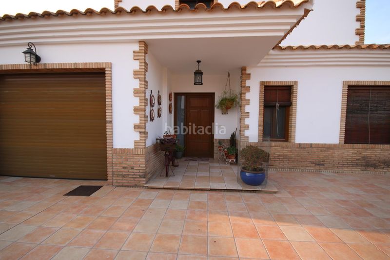 Foto e863027a-b20b-49b5-9203-27448ba72b09. Xalet amb calefacció aparcament piscina a Lepe