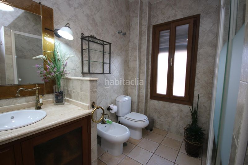 Foto fb2fc7c7-e3de-45ba-9b26-838234ad2cdb. Xalet amb calefacció aparcament piscina a Lepe