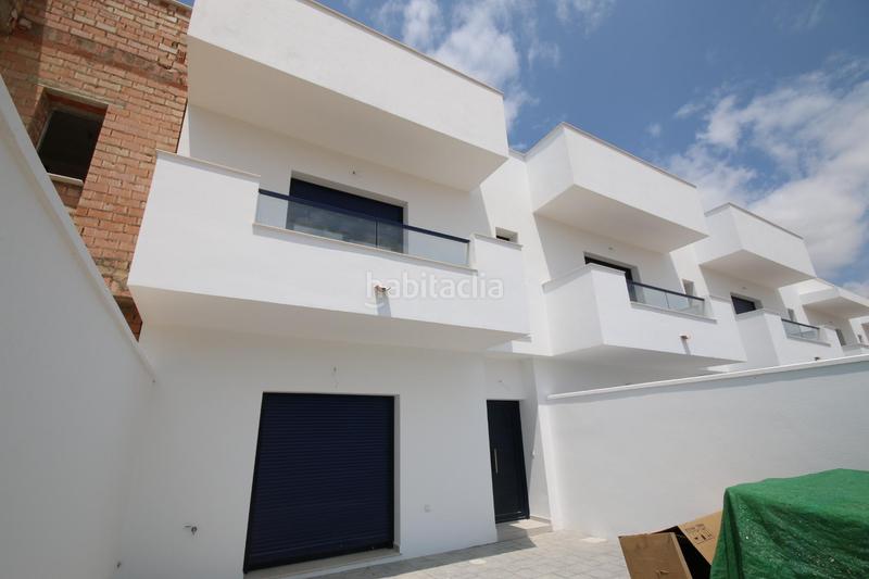 Foto a2bdfb07-14b3-4f89-ad81-87ceec657b1f. Chalet vivienda adosada en barriada de canela en Isla Canela Ayamonte