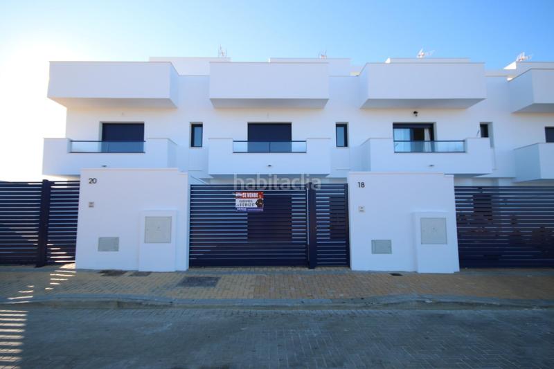 Foto b99f6625-1496-4f8b-aba0-b81e830df93b. Chalet con parcheggio in Isla Canela Ayamonte