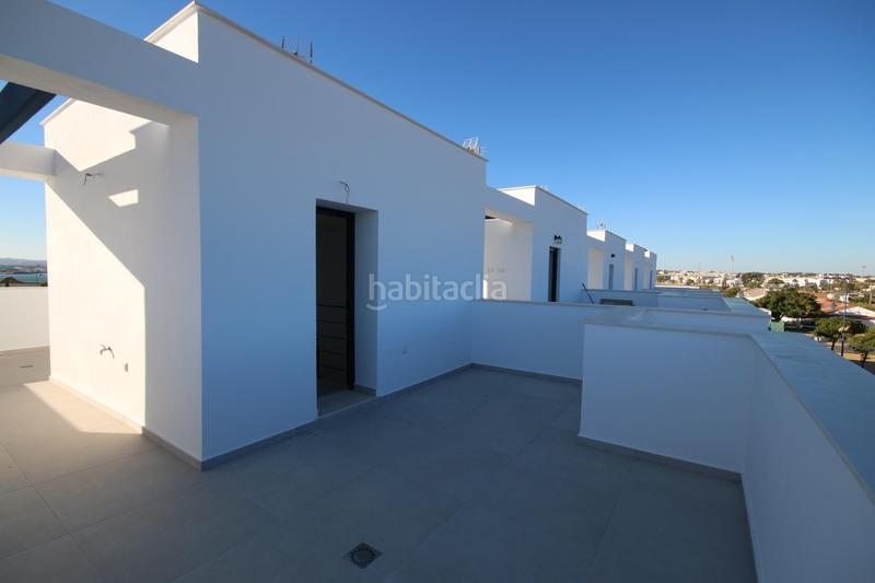 Foto d2cd36bb-c6a2-4245-b53f-e6b312ddbaab. Chalet con parcheggio in Isla Canela Ayamonte