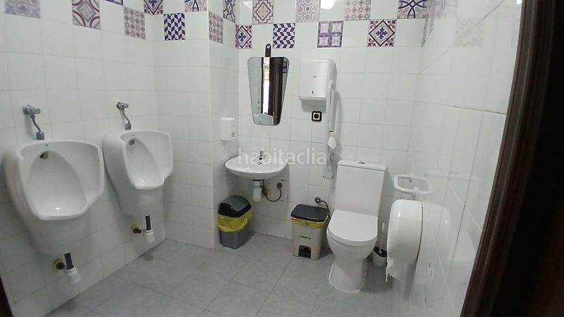 Foto 655e88ed-f2a8-4de3-b02b-fb8623d7f1cf. Local comercial a Isla Chica Huelva
