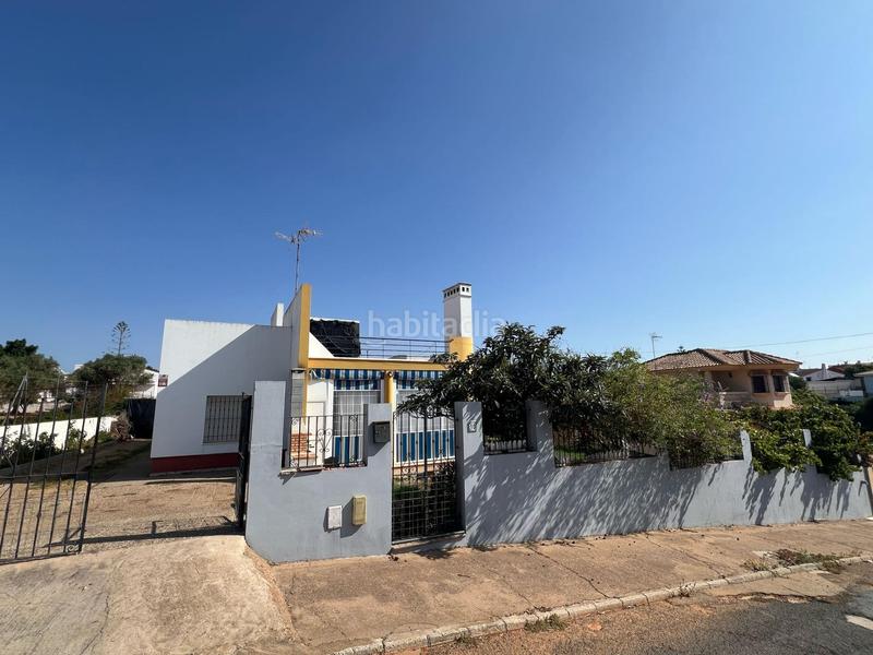 Foto f5d6db34-32b9-4d8d-a612-99efdab55493. Chalet casa chalet indepediente en villa antonia en Ayamonte