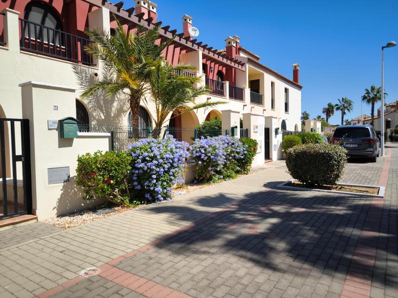 Foto 5d56d500-795d-49b5-91ff-40fc8d7c4d06. Casa adossada amb aparcament piscina a Costa Esuri Ayamonte