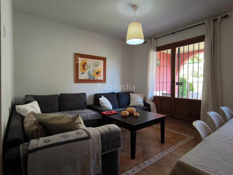 Foto b7ef5ce6-6660-48fa-aa6b-e8d4bcfd3412. Casa adossada amb aparcament piscina a Costa Esuri Ayamonte