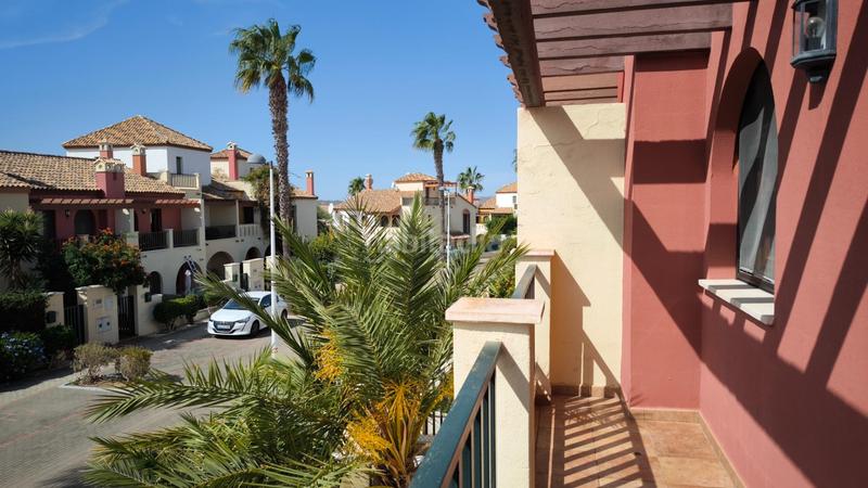 Foto b893b3d9-c0e6-4d9a-9204-ed7b3919134d. Casa adossada amb aparcament piscina a Costa Esuri Ayamonte