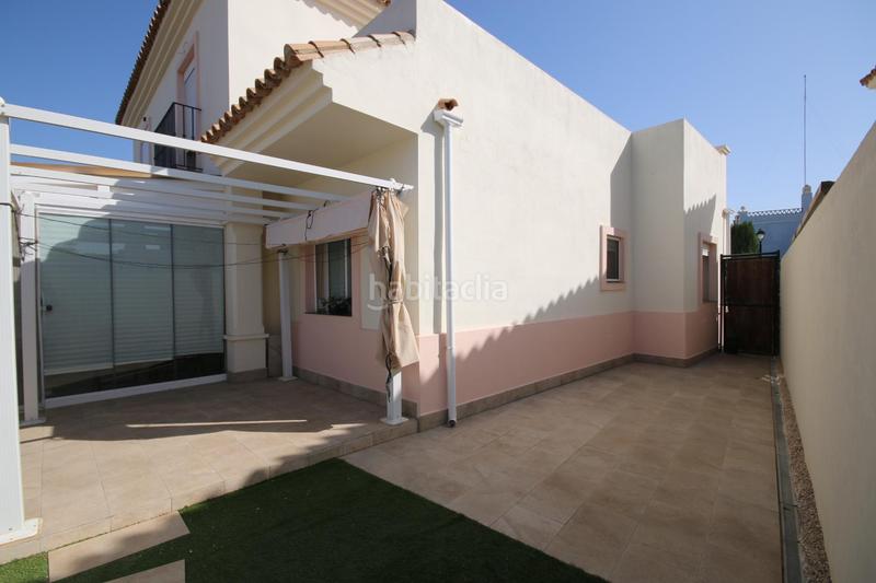 Foto 4cc4ecf3-82f5-4870-822a-e59b4aba76f3. Reihenhaus mit parking pool in Costa Esuri Ayamonte