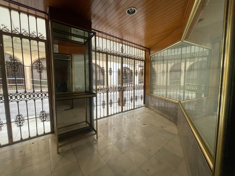 Foto fcc8cf70-45ae-4211-9dc9-29c17030f231. Geschäftsraum in Centro Huelva