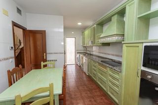 Casa a Cerro romanos 10. Precioso chalet en cáceres