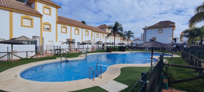 Foto 65fdff74-1188-406a-ad7b-f4a577c2ba1d. Erdgeschoss mit heizung parking pool in Islantilla golf Islantilla