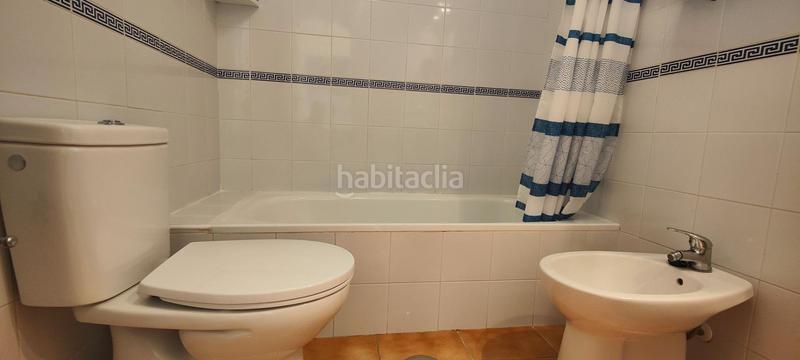 Foto 6bf5e00e-4054-455e-9cef-dfb59c8a7141. Erdgeschoss mit heizung parking pool in Islantilla golf Islantilla