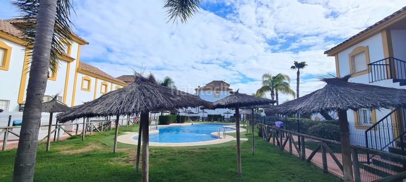 Foto ba3b11ce-29a5-4e78-b18e-36c310206993. Erdgeschoss mit heizung parking pool in Islantilla golf Islantilla