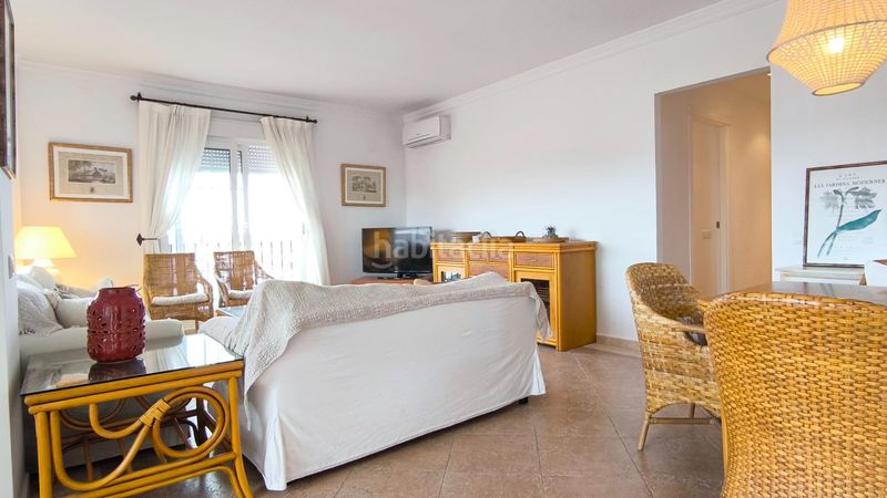 Foto 207015d9-4709-4f3e-9cd0-1d4262094826. Dachwohnung mit parking pool in Punta del Moral Ayamonte