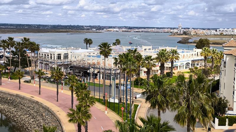Foto cb6338cb-27b2-4e0f-aa92-d60fecd74d1d. Dachwohnung mit parking pool in Punta del Moral Ayamonte