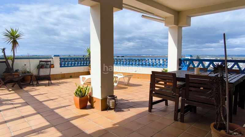 Foto feab6c5f-7182-4cf1-9435-c6dbc6a6f91b. Dachwohnung mit parking pool in Punta del Moral Ayamonte