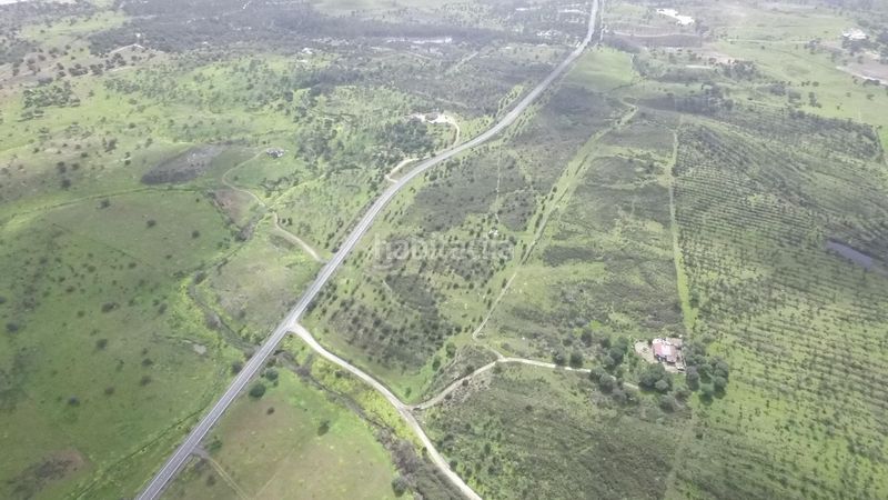 Foto e7a89d0b-a3ba-4b43-8016-9fe18185e231. Finca rústica a Villablanca