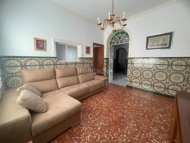 Foto 5d853f60-b3d2-4cdc-b10c-a1f29e48e6dd. Casa a Paterna del Campo