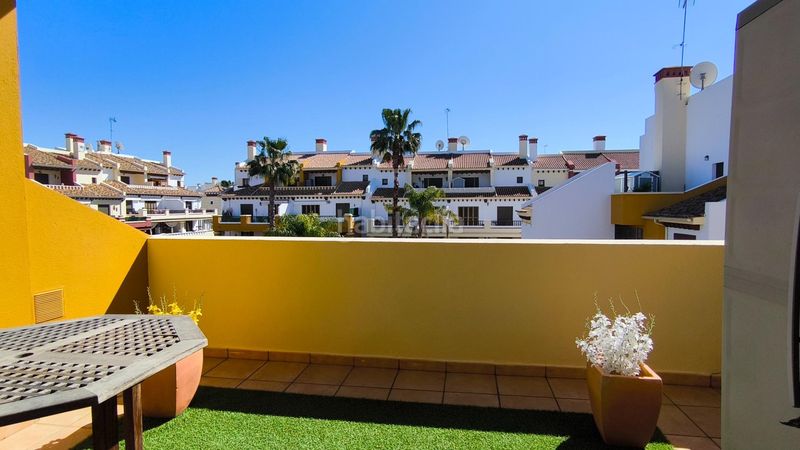 Foto 8ccd979c-ef20-43be-ac8c-540cb7264f63. Duplex con parcheggio piscina in Costa Esuri Ayamonte