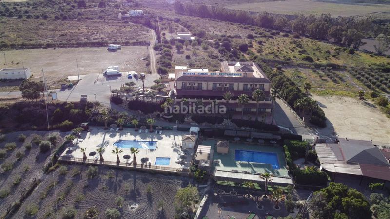 Foto 48687b33-31dc-4887-aa8a-10b571f9460c. Edificio in Turre