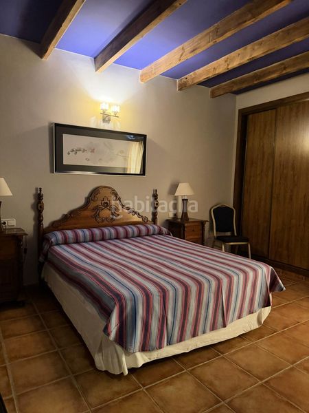 Foto 80cfbdae-0cd9-400a-b5e8-35bacf6ef3f5. Edificio in Turre