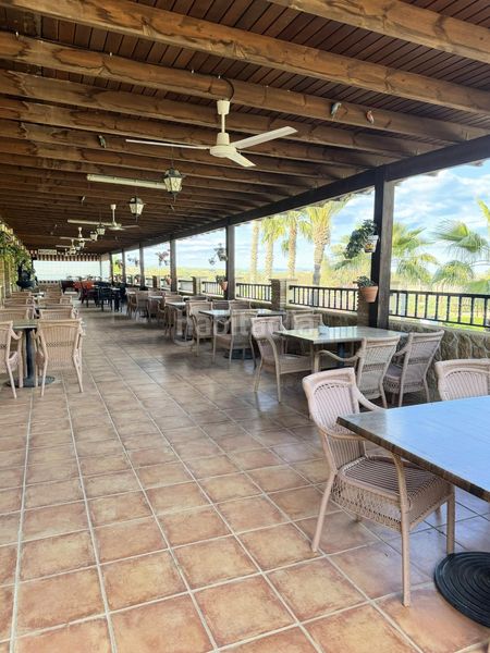 Foto 9223bc04-899f-4999-bd71-12fbcea086dc. Edificio in Turre