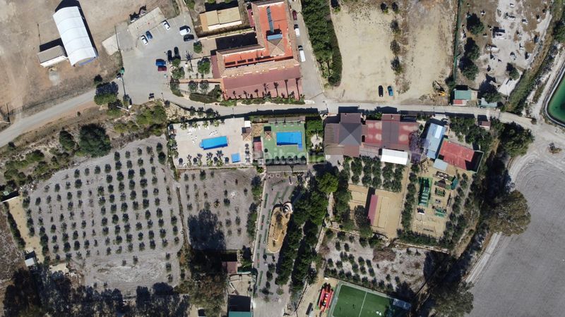 Foto bee000f9-8ca9-45d8-8e42-17584c6aa84e. Edifici a carretera polígono 2 paraje 96 cortijo el gitano 308 a Turre