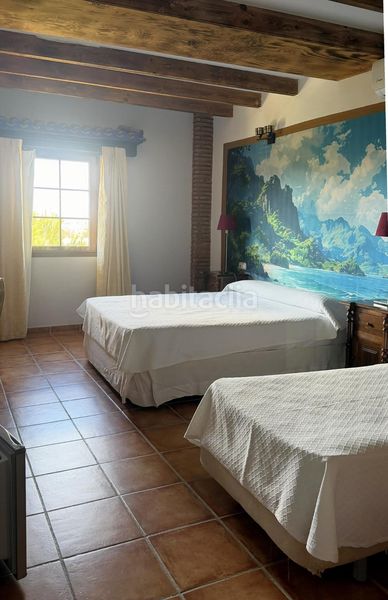 Foto e2bad9fe-0c9b-47ff-a285-0e6c746c8d76. Edificio in Turre